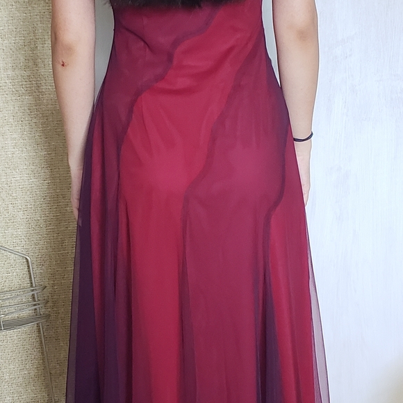 Dress size 6 - Picture 2 of 2